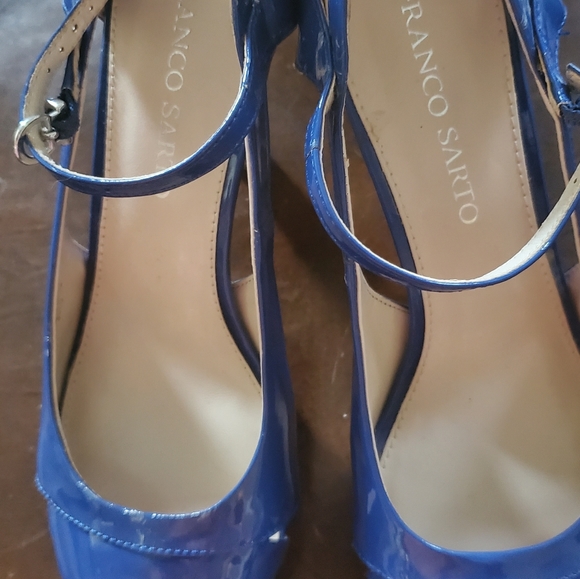 Shoes - Picture 5 of 5